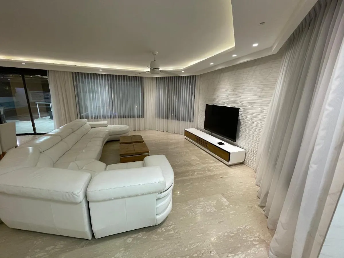 אילת Villa White-Design 0*,  ישראל